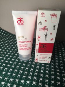 gluten-free gift guide_lotion