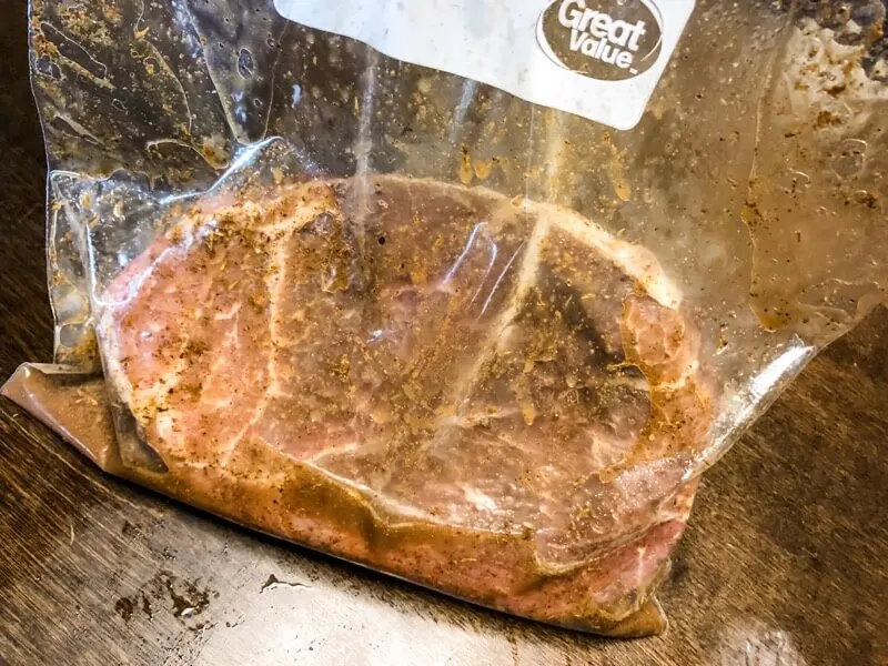 ziplock with marinating steak