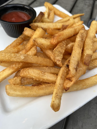 Gluten Free Fries from Bruburger in Carmel Indiana