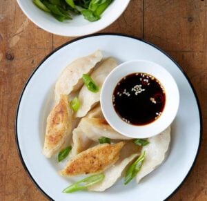 low fodmap crab and corn dumplings with dipping sauce