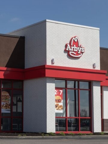 exterior of Arby's location