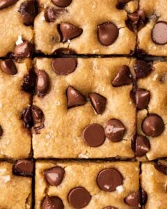 close up of chickpea blondies with chocolate chips