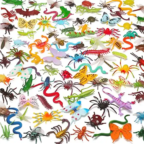 100 Pcs Realistic Mini Bugs Toy, Halloween Goody Bag Filler